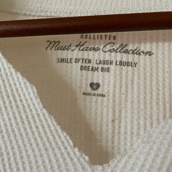 Hollister long-sleeved - Picture 4 of 4